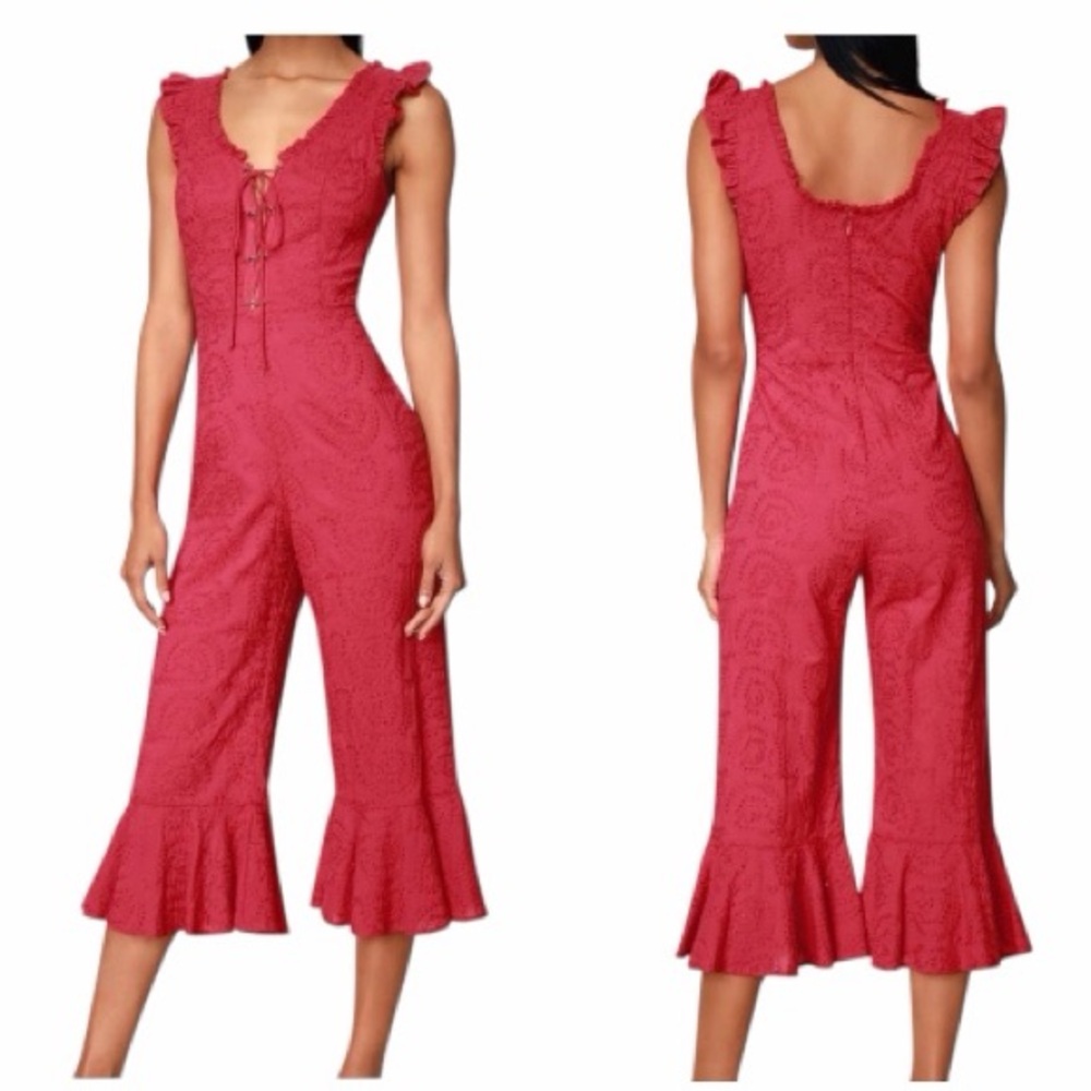 NWT! Lulu’s Morning Glory Berry Red Lace Up Eyelet Cropped Jumpsuit. Size Medium